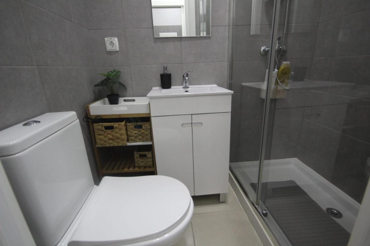 Nautic M1 R2 - Classy & Cozy Double Room With Shared Bathroom In Marques Pombal Lisboa Exteriör bild