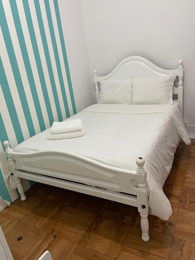 Nautic M1 R2 - Classy & Cozy Double Room With Shared Bathroom In Marques Pombal Lisboa Exteriör bild